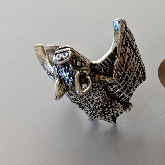 Flying Bat Gothic Metal Adjustable Ring NWOT - Picture 2 of 5